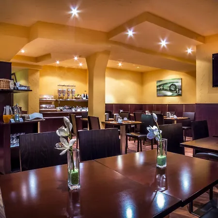 Am Wilhelmsplatz 3* Stuttgart