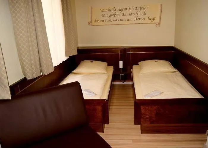 Am Wilhelmsplatz Hotel