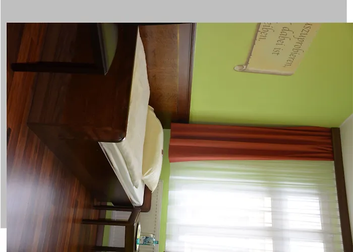 Am Wilhelmsplatz 3* Stuttgart