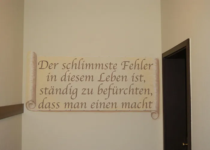 Hotell Am Wilhelmsplatz Stuttgart